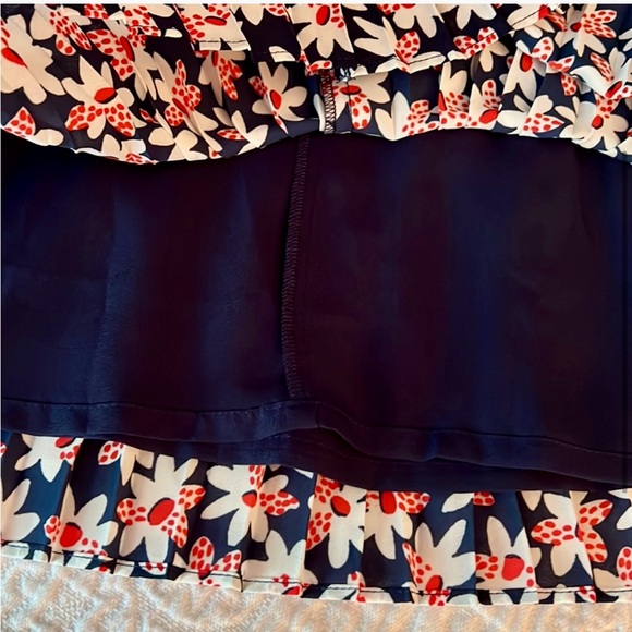 NWT J Crew Floral PLEATED SKIRT - size 4  Red, White & Blue - Picture 4 of 4